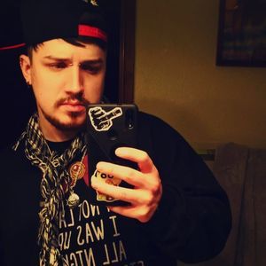 Meet your Posher, Nick